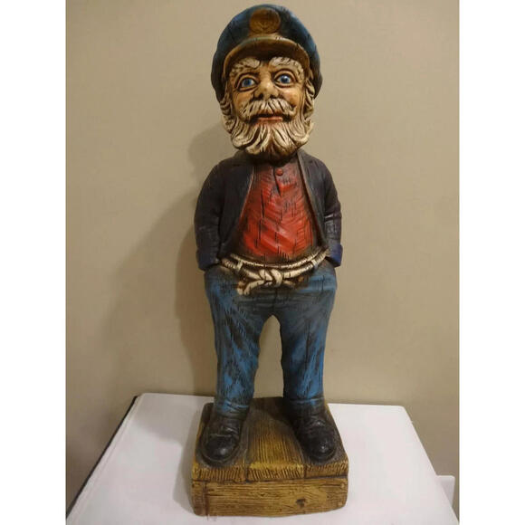 Vintage Alfco NY Nautical Captain Statue Height 25